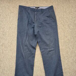 BARELY WORN Banana Republic Men’s Chino Pants Straight fit size 36/34